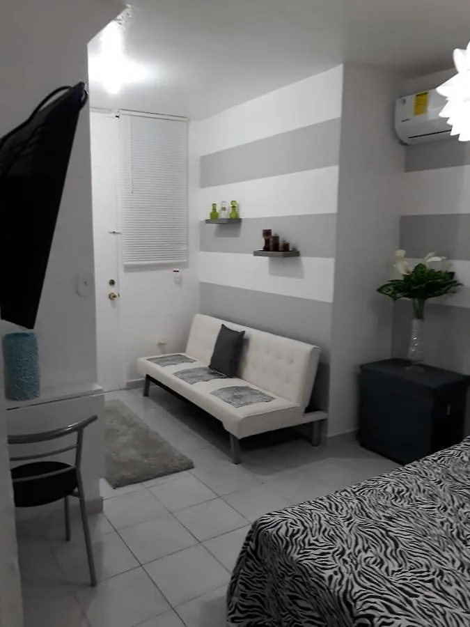 Isla Verde Apt Two-Bedroom 산후안 0*,